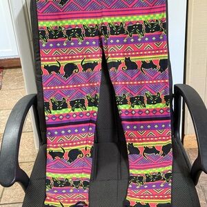 LuLaRoe Pink and Purple Leggings with Tribal Design